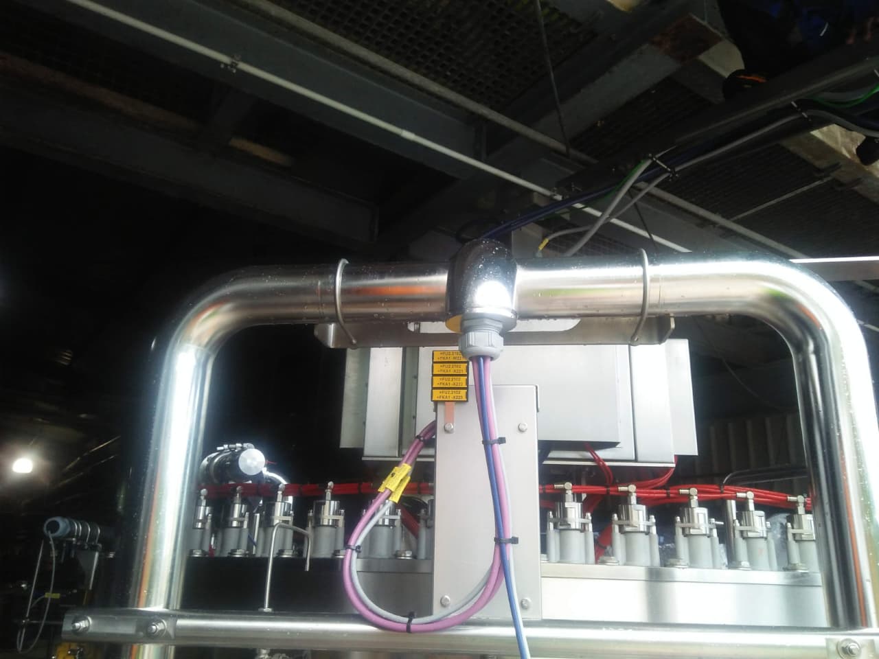 Filler Installation Seychelles 11